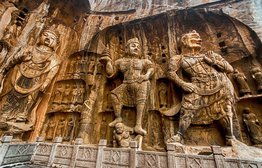 LUOYANG, CHINA - OCTOBER 28: Visitors at Longmen grottoes on October 28, 2007.It is one of the four notable grottoes in Luoyang,Henan,China . A UNESCO World Heritage Site.