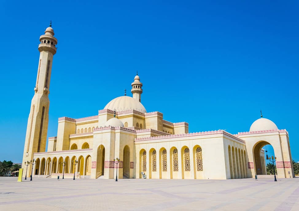 Al Fateh Grand Mosque in Manama, the capital of Bahrain.