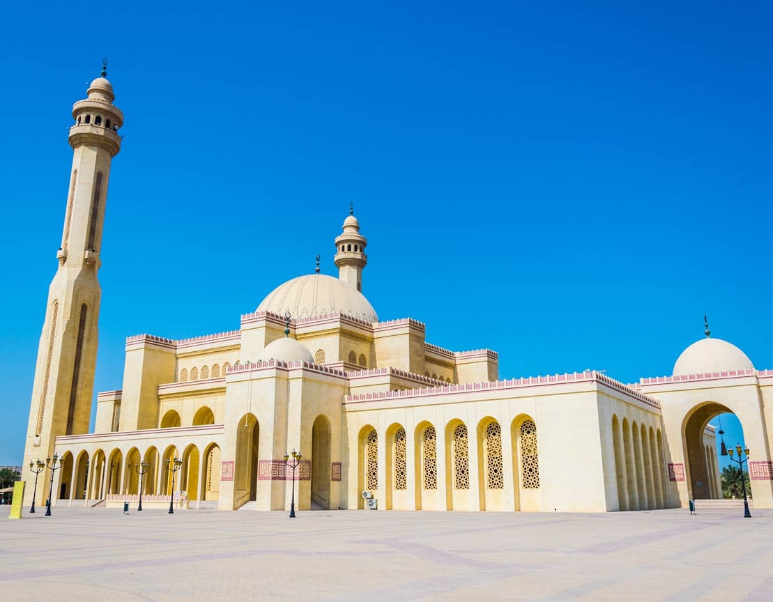Al Fateh Grand Mosque in Manama, the capital of Bahrain.