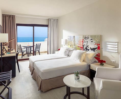 All copyrights reserved. Copyright uses for H10 Hotels for sales and marketing promotions.