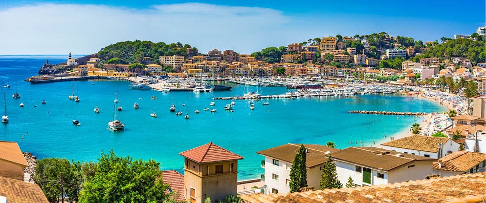 Beautiful panoramic view on Mallorca island, idyllic coast of Port de Soller, Spain Mediterranean Sea