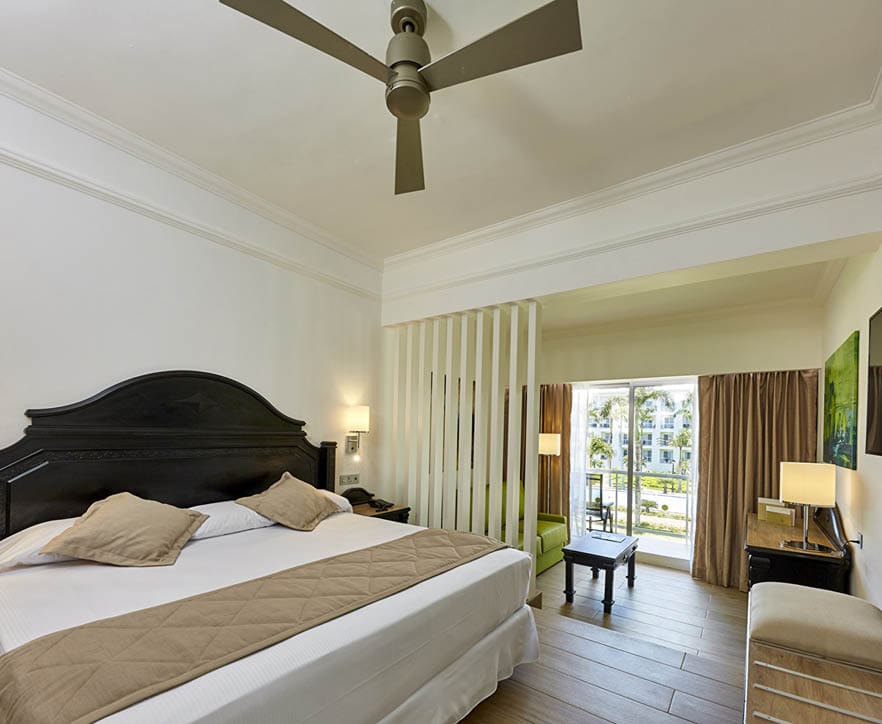 junior suite interior